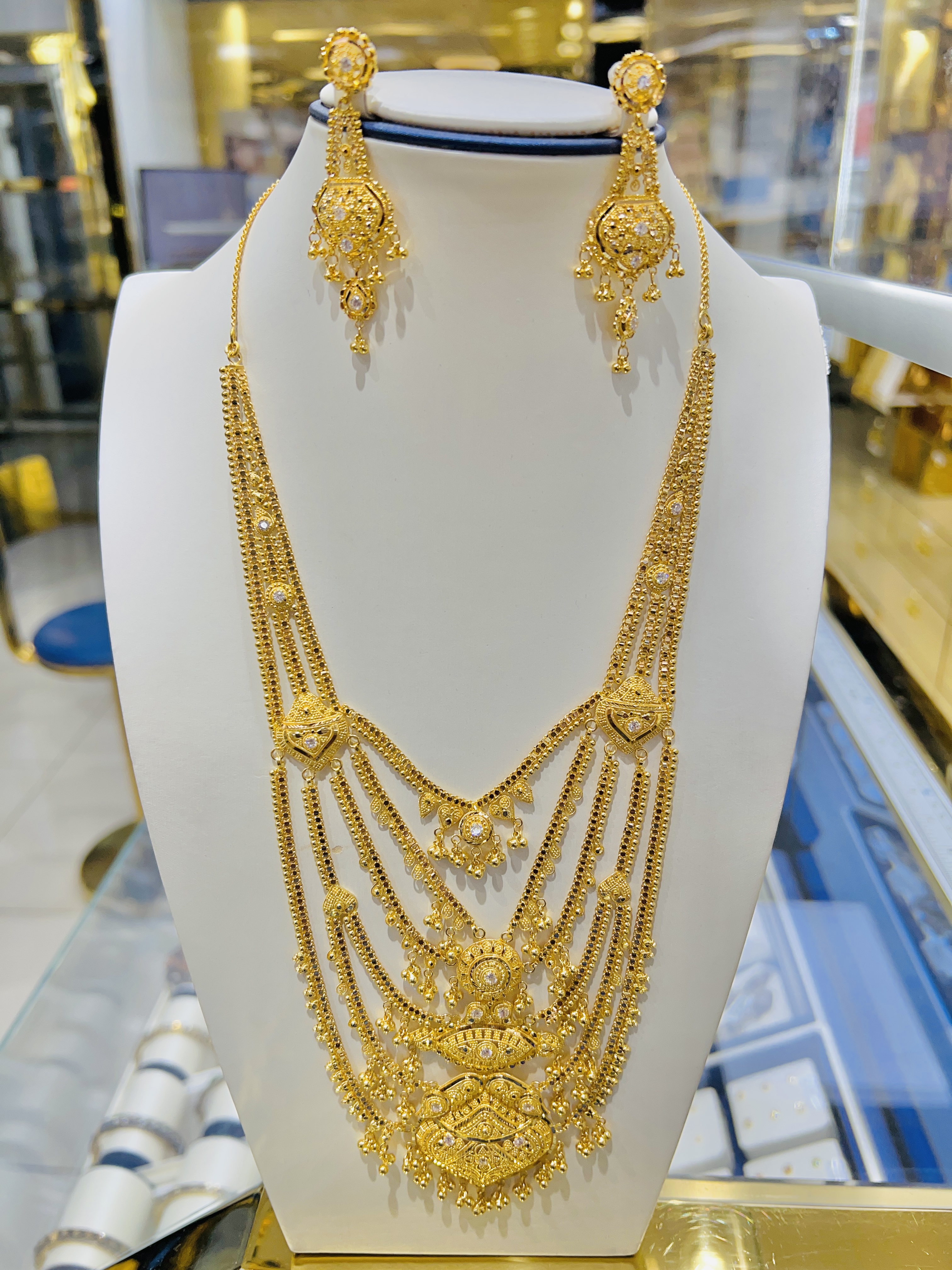 Necklace Set(Pre-Owned)