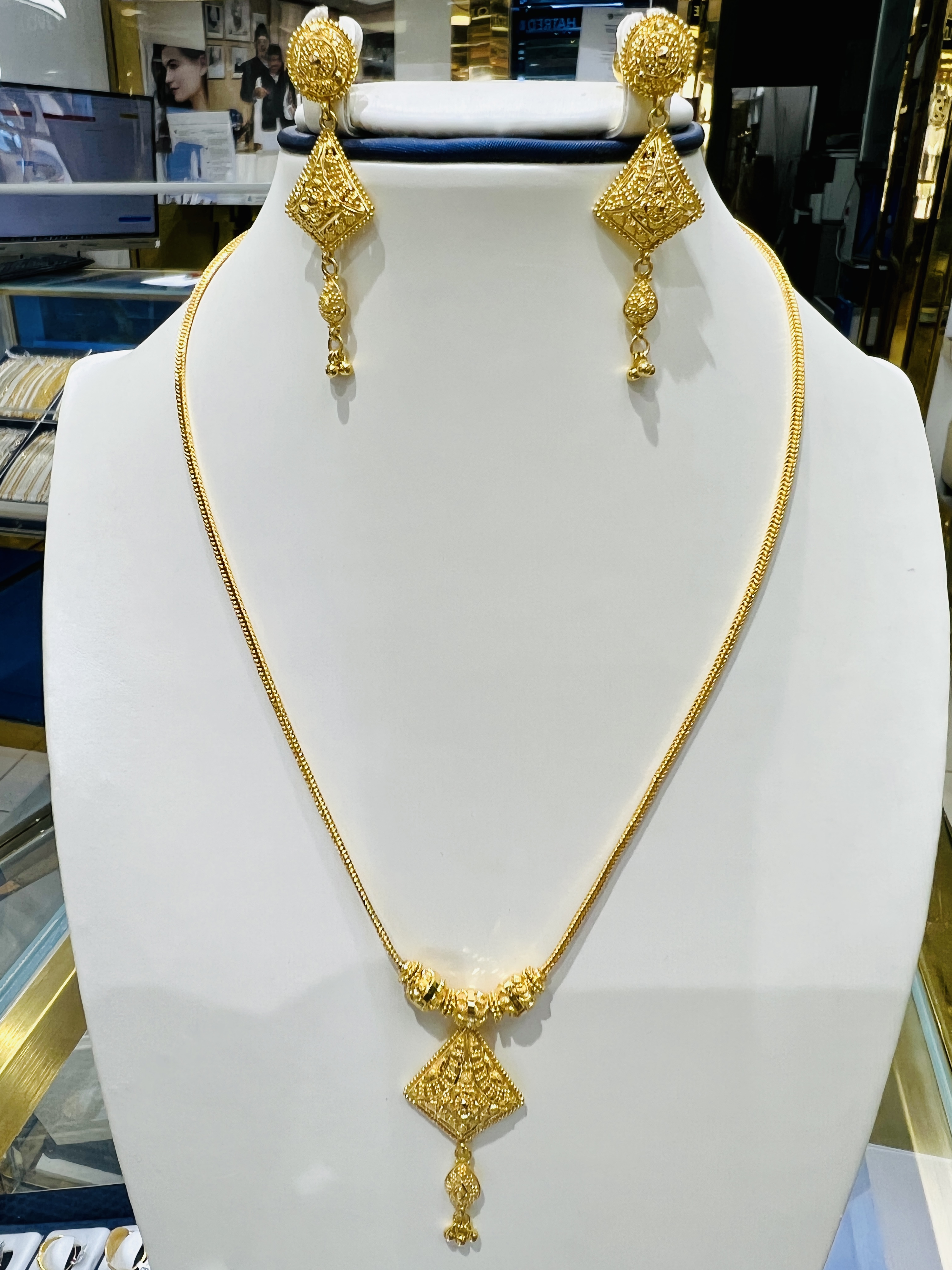 22carat Gold Necklace Set
