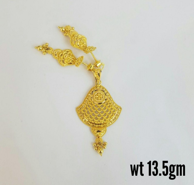 22ct Real Gold Asian/Indian/Pakistani Style Filigree Pendant Set