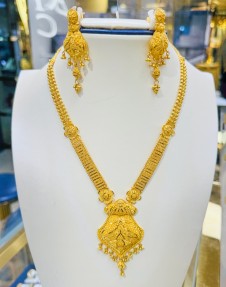 Asian Necklace Set (Pre-Owned)
